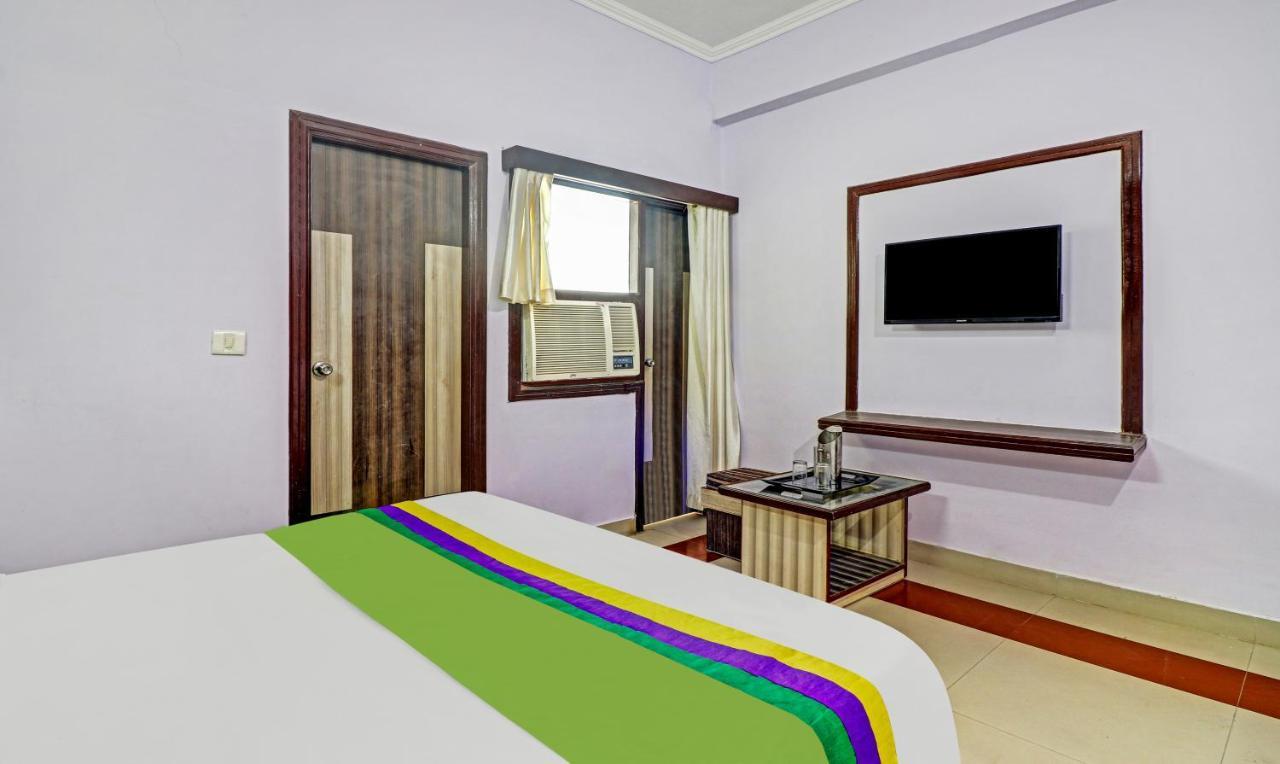 Hotel G B Palace 阿格拉 外观 照片