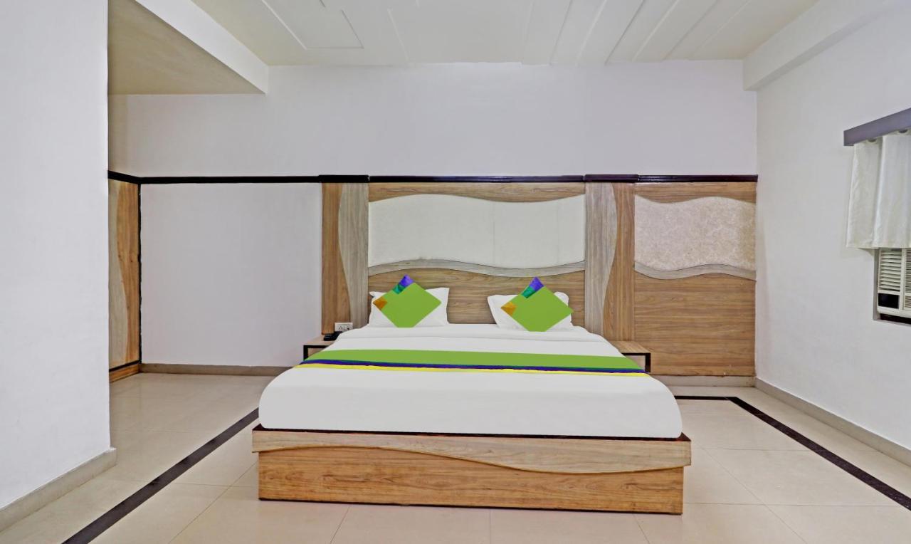Hotel G B Palace 阿格拉 外观 照片